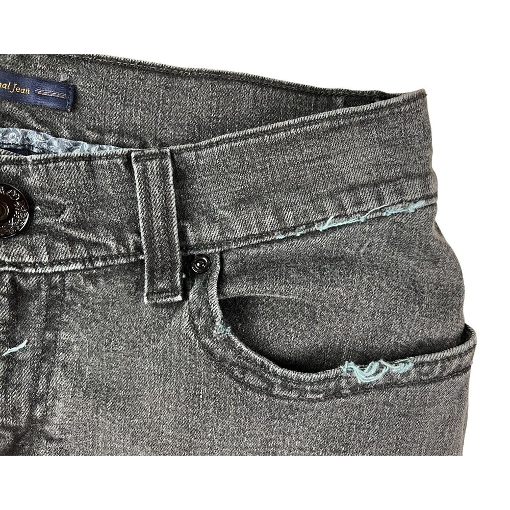 Levis Women's 542 Lowrise Cut-off Black Denim Flap Pocket Jean Shorts Size 8 - Picture 4 of 9